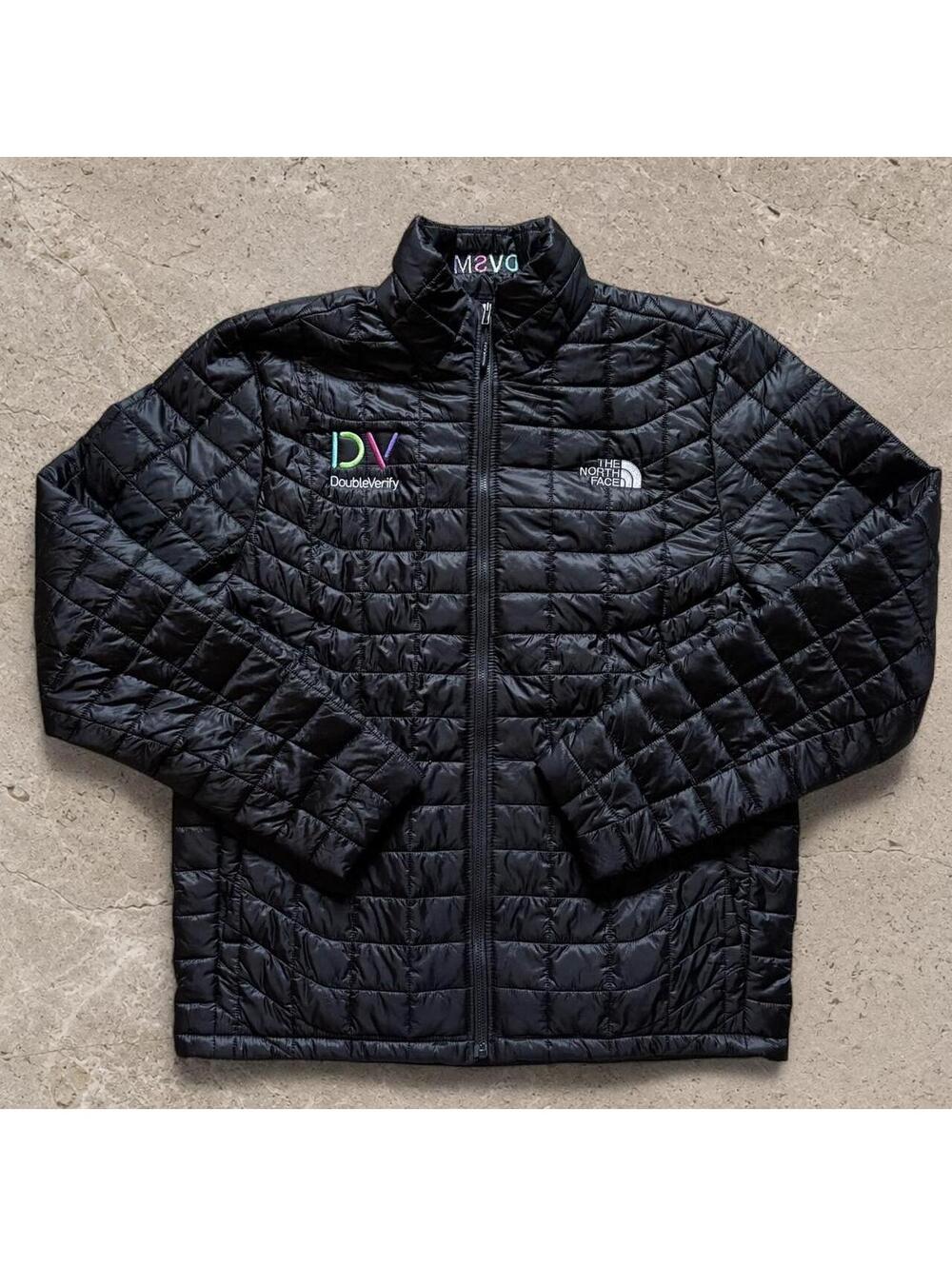 Immaculate conditon The North Face black quilted puffer jacket